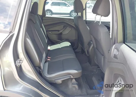 2013 Ford Escape S из США, поврежденный, VIN 1FMCU0F76DUD70210